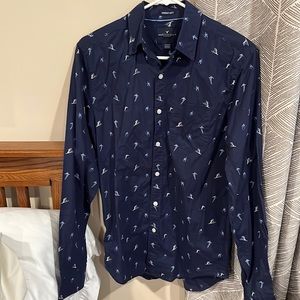 American Eagle Seriously Soft Button Down Collared Shirt w/Skiers - Size XS
